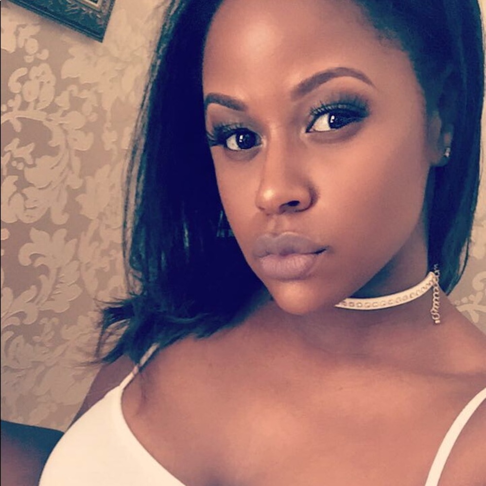 Meet your Posher, Makiah